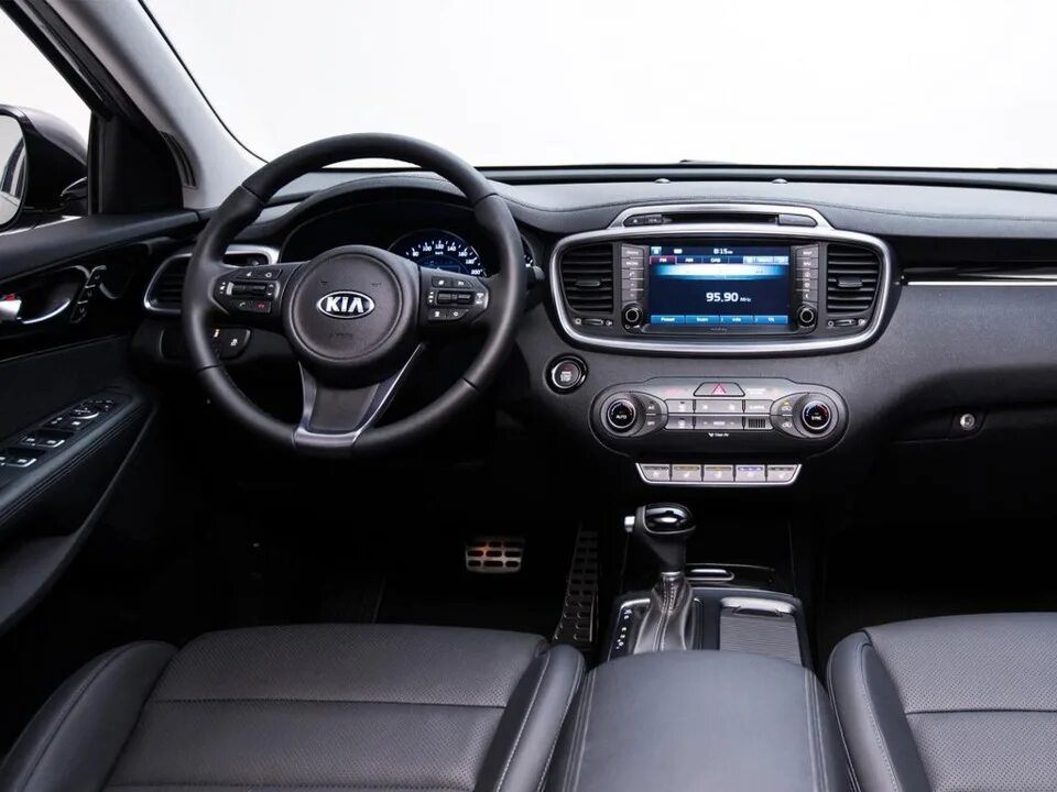 Кия салон фото Новый Соренто - KIA Sportage (3G), 2 л, 2013 года наблюдение DRIVE2