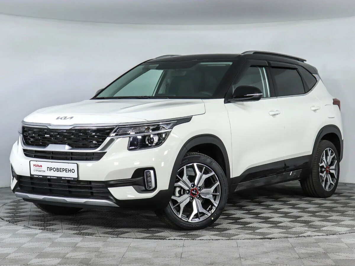 Кия селтос комплектации фото Купить б/у Kia Seltos I 2.0 CVT (149 л.с.) 4WD бензин вариатор в Химках: белый К
