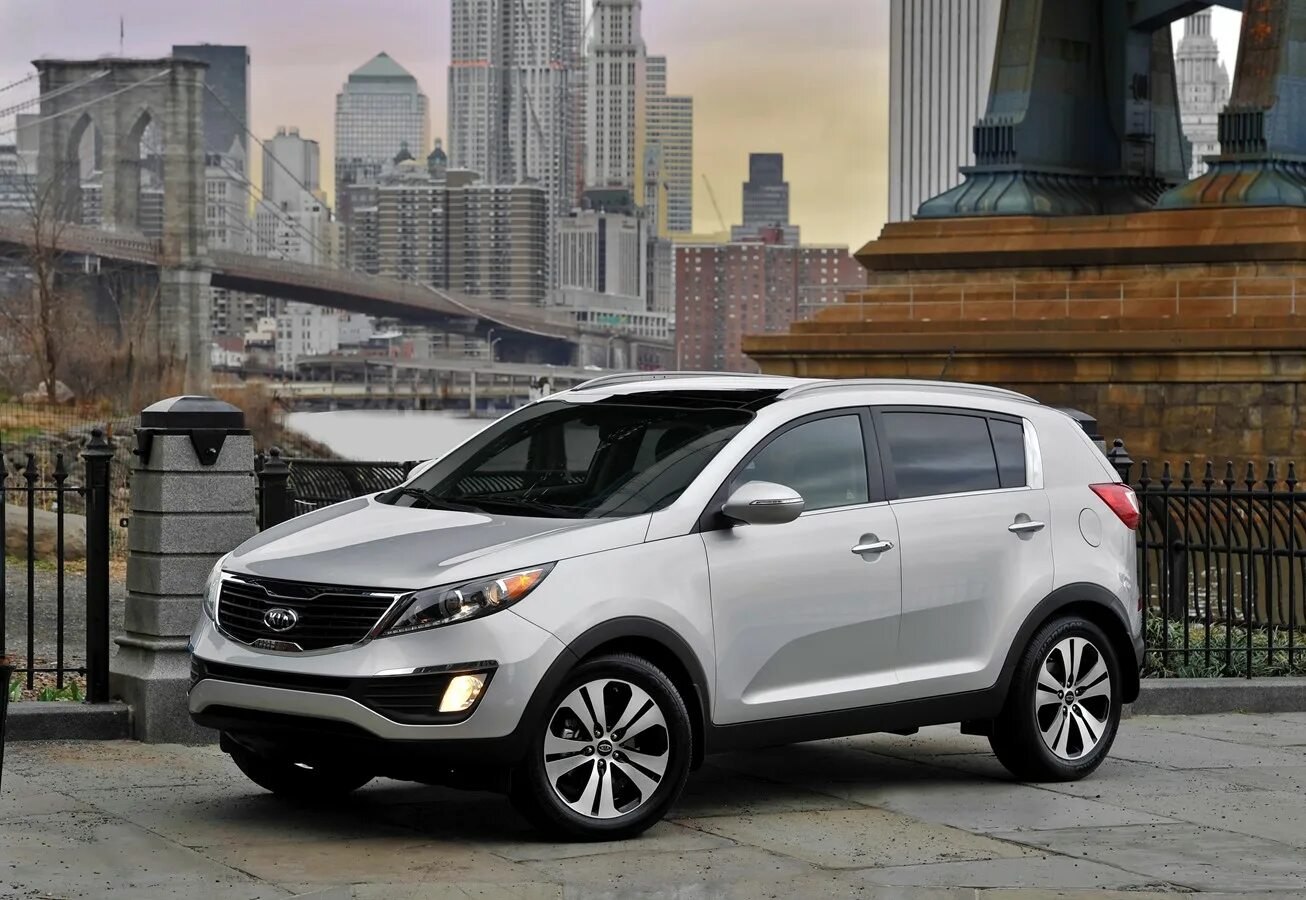 Кия сити фото цена бу 2011 Kia Sportage Photos & Videos