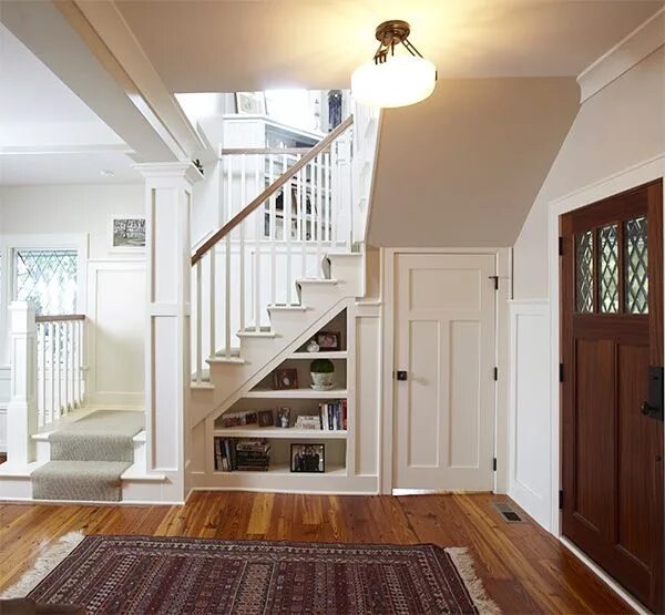 Кладовка под лестницей в частном доме фото Pin on Stair