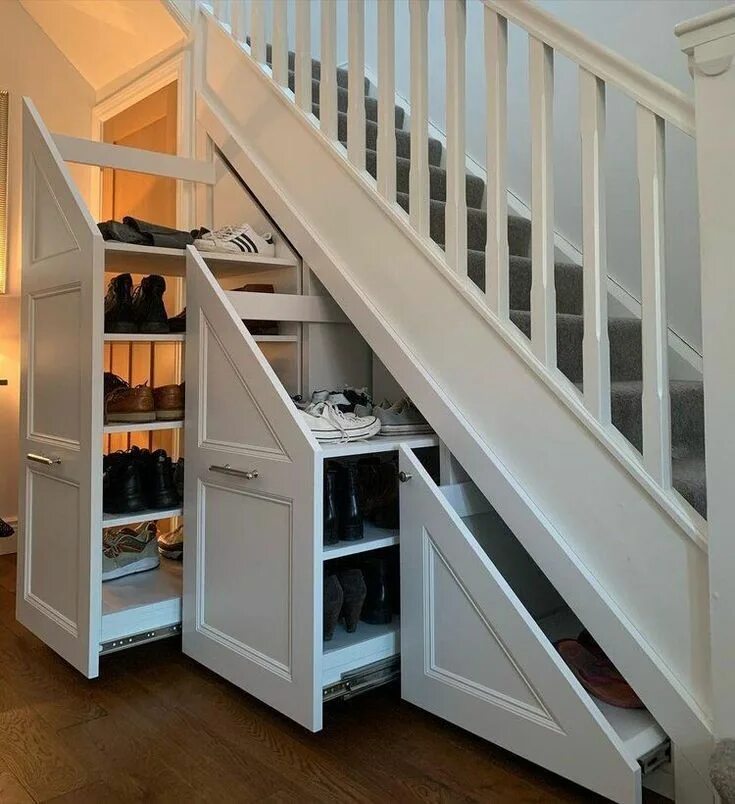Кладовка под лестницей в частном доме фото ad) How can I enhance my bedroom? Stairs design interior, Staircase storage, Sta