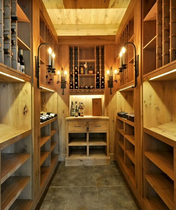 Кладовки в частном доме фото Wine / alcohol room Contemporary wine cellar, Mediterranean style home, Cellar d