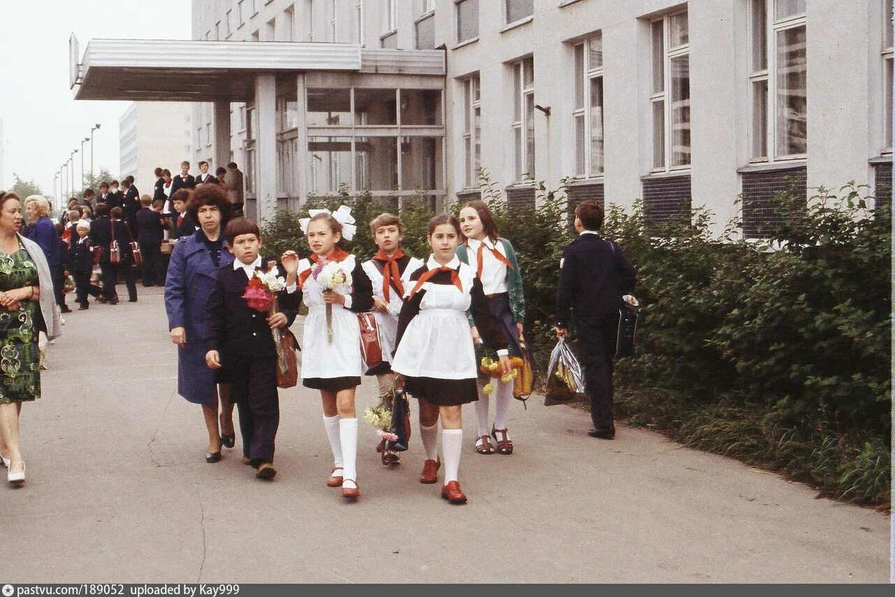 Класс 1985 фото 43 школа имени Ю.А. Гагарина Гагаринского района - Retro photos