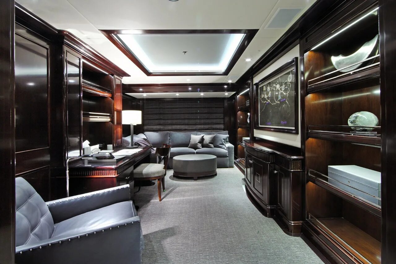 Класс люкс фото BLEU DE NIMES - Master Office - Luxury Yacht Browser by CHARTERWORLD Superyacht 