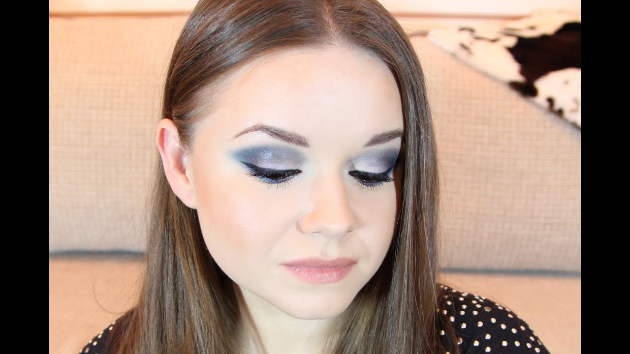 Класс макияж Яркий Макияж В Синих Тонах/ Bright Blue Makeup - YouTube