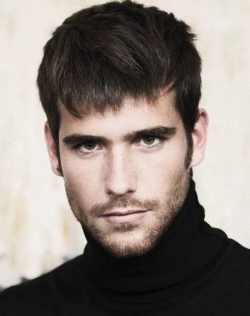 Классическая мужская стрижка с челкой 30 On-Trend Men's Fringe Hairstyles To Rock Kapsels mannen, Kapsels, Haar