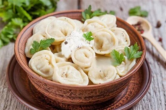 Классические пельмени домашние рецепт с фото Фирменные блюда Белозерска - Пирог со снетком - Picture of Kalina Krasnaya, Belo
