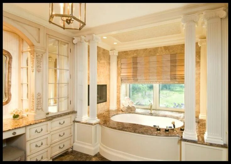 Классические ванные комнаты фото дизайн Bathroom, Glamorous Bathroom Remodels To Inspire You : Glamorous Cream ... Bathr