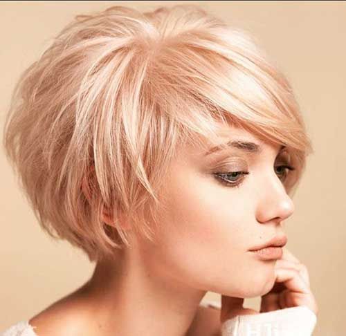 Классический короткий боб фото 20+ Layered Bob Haircuts 2015 - 2016 Bob-Hairstyle.Com Stile di capelli, Acconci