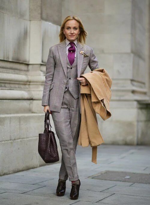 Классик стиль женская Menswear Inspired Suit Fashion - Imgur Woman suit fashion, Fashion, Masculine fe