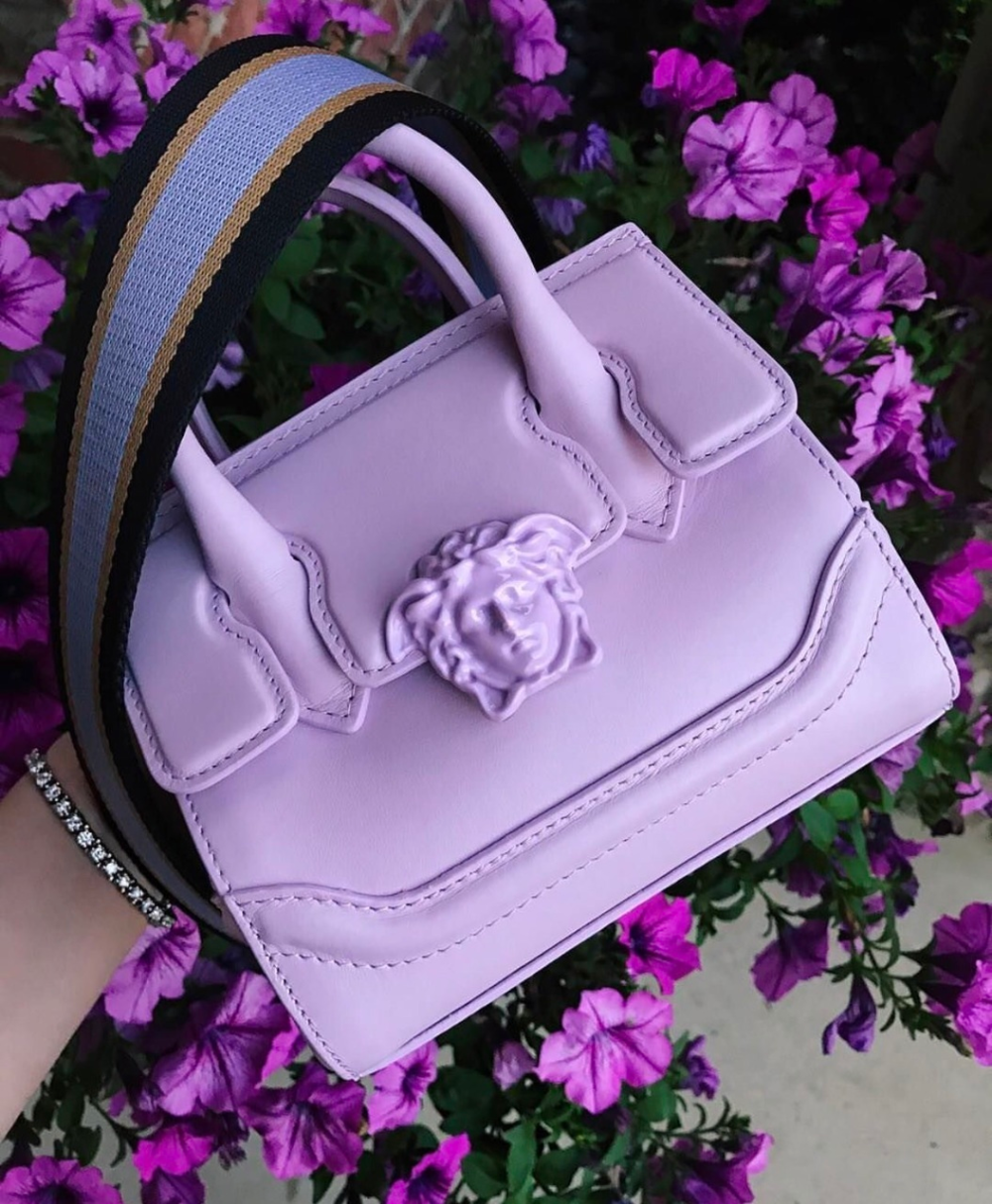 Классные сумочки Shared by Angel C. Find images and videos about luxury, purple and purse on We H