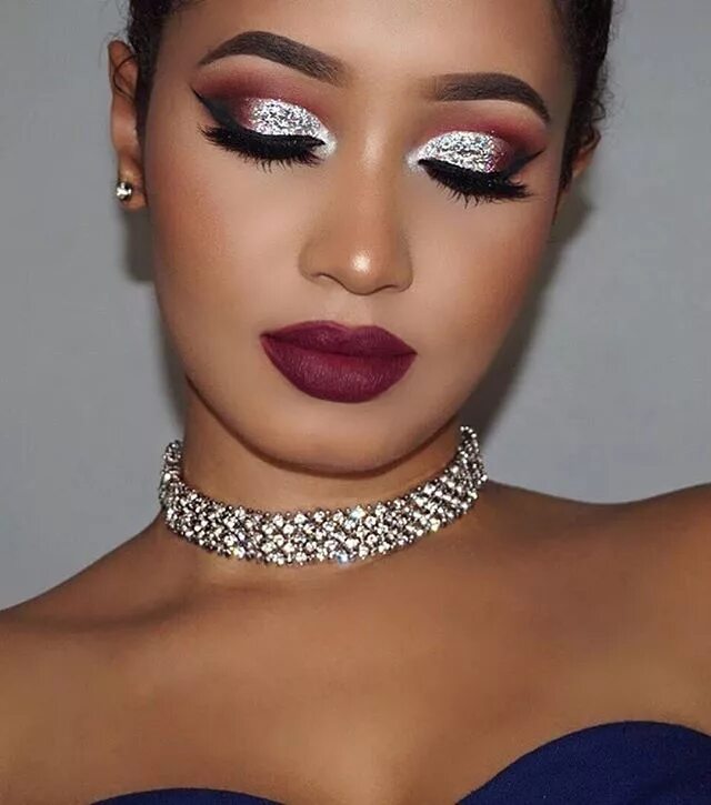 Классный макияж Get vibrant and bold makeup for lips and eyes with Melt Cosmetics