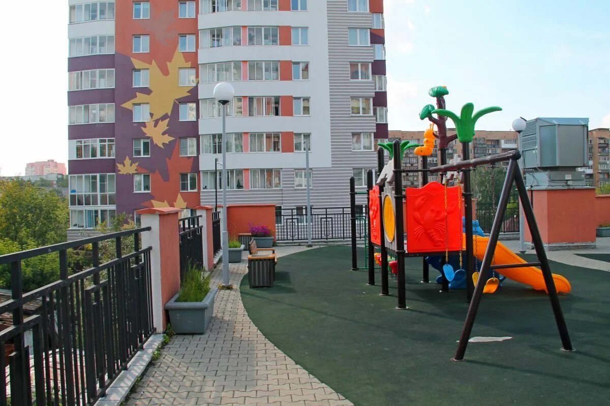Клен ул патриса лумумбы 38 екатеринбург фото Жилой комплекс "Клен, 1 очередь", купить квартиры в ЖК Екатеринбурга - N1.RU