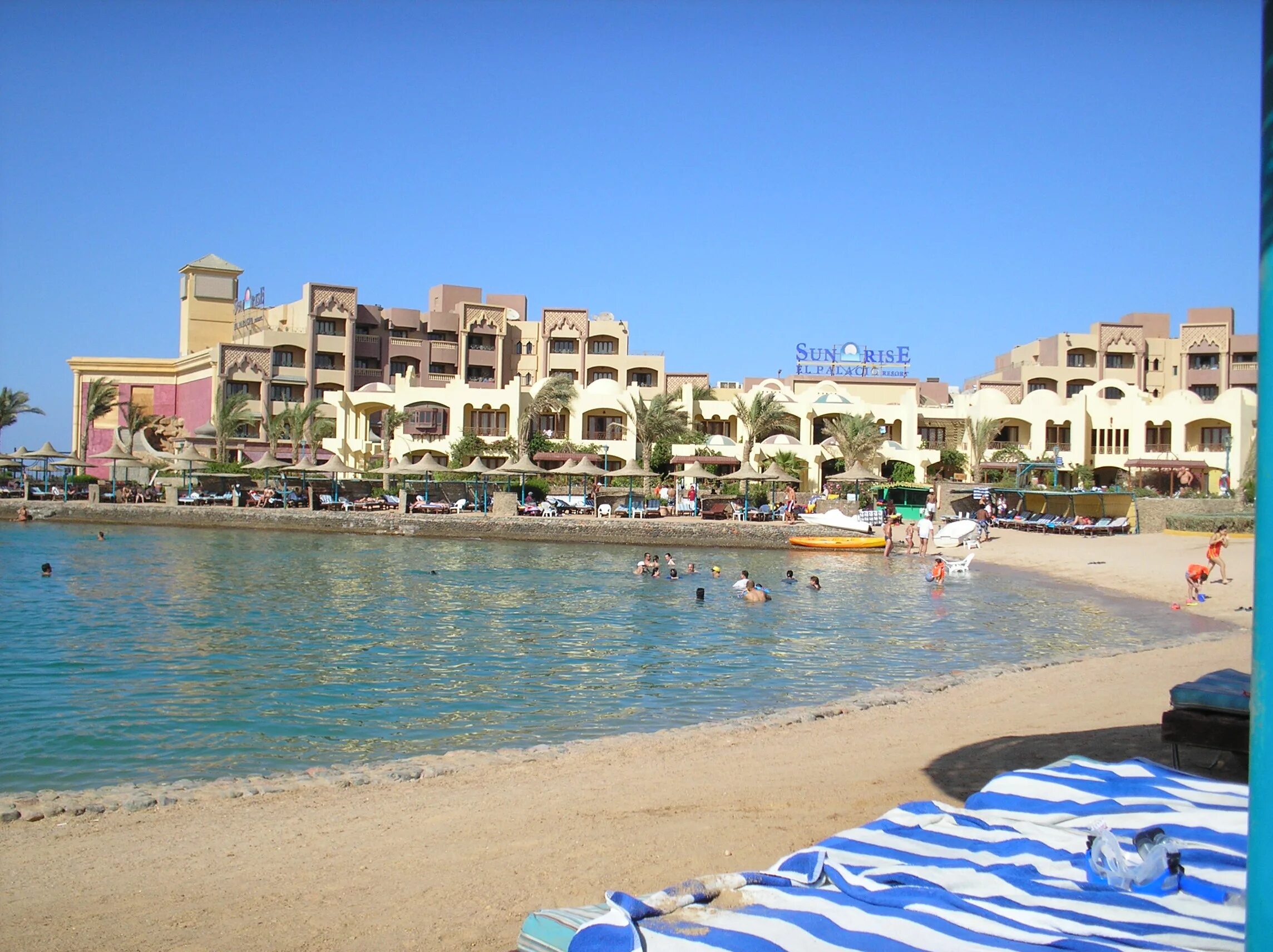Клеопатра базар мухафаза красное море хургада фото Beach, beach, Red Sea, Hurghada - Yandex Maps