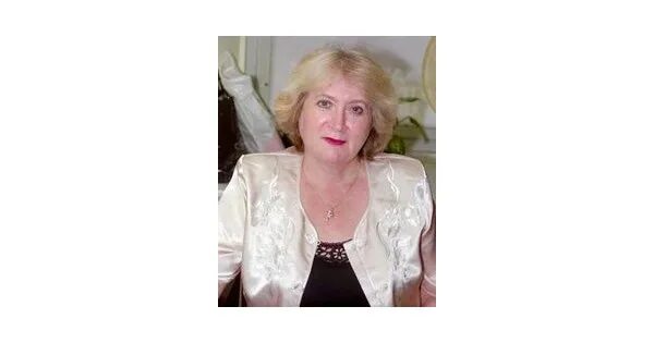 Клейман светлана евгеньевна оренбург фото Декольте - это еще одна форма сохранения материи. Тамара Клейман - Цитата