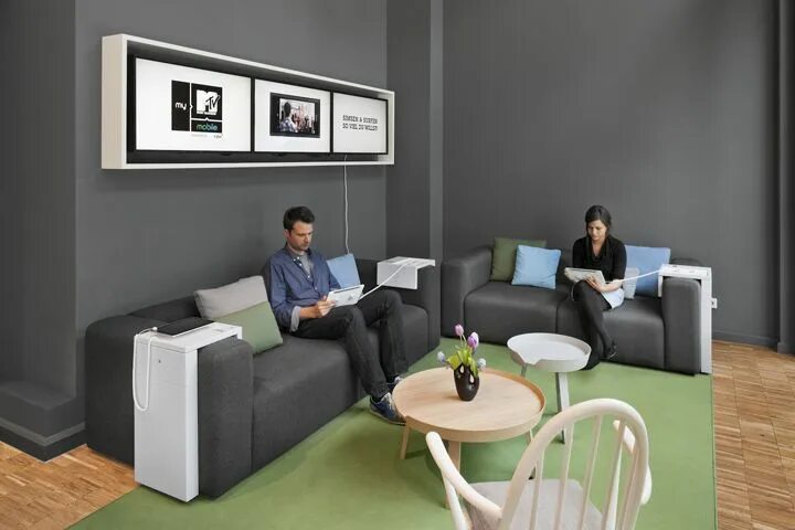 Клиенты дизайн студии BASE by nest one Cafe bar design, Lounge areas, Retail design