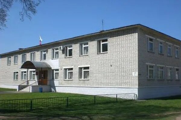 Клинцовский городской суд ул гагарина 55 фото Одни ловят водителей-пьяниц, а другие." Комсомолец Брянска
