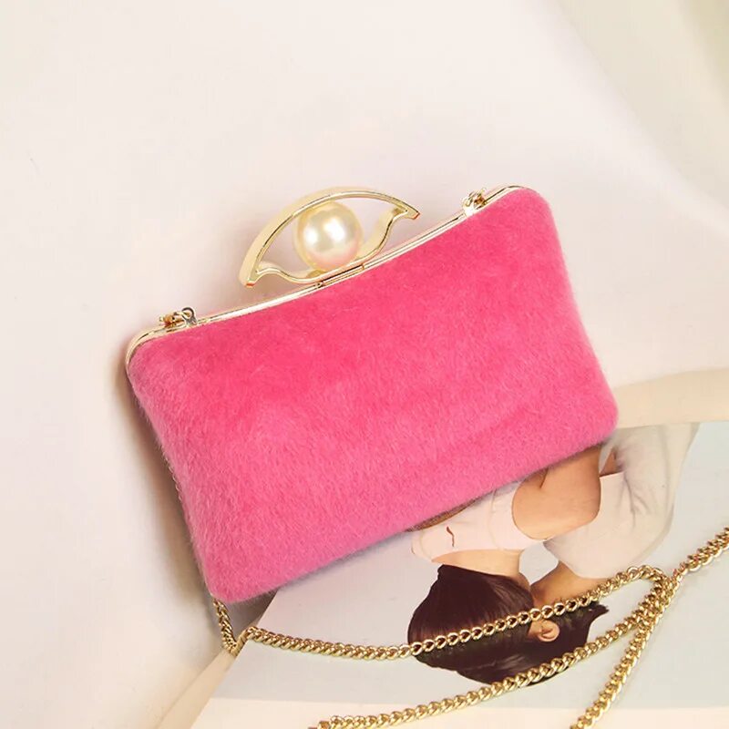 Клип сумочки UKQLING Brand Women Chain Flap Bag Box Faux Fur Shoulder Bag Winter Ladies Day C