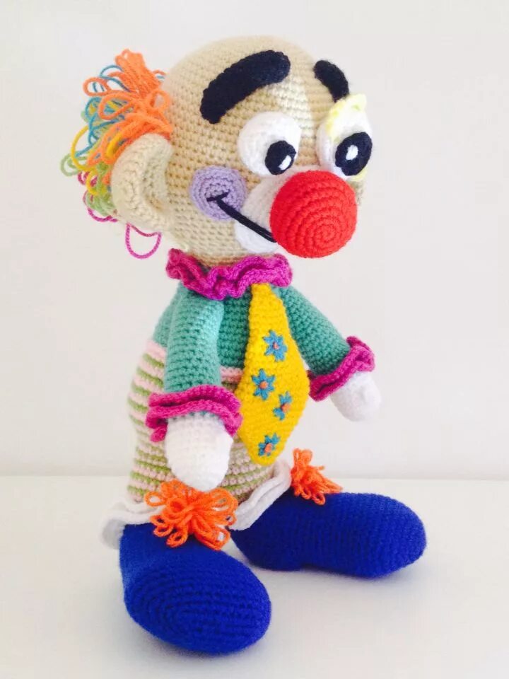 Клоун амигуруми крючком схемы Clown delicious crochet Amigurumi modelleri, Örme bebekler, Tığ desenleri