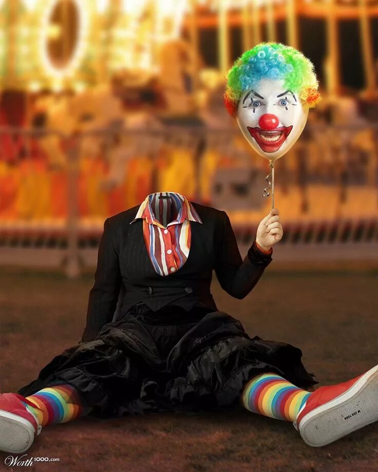 Клоун фото смешной Smiling clown with balloon for a head . Halloween clown, Scary carnival, Creepy 