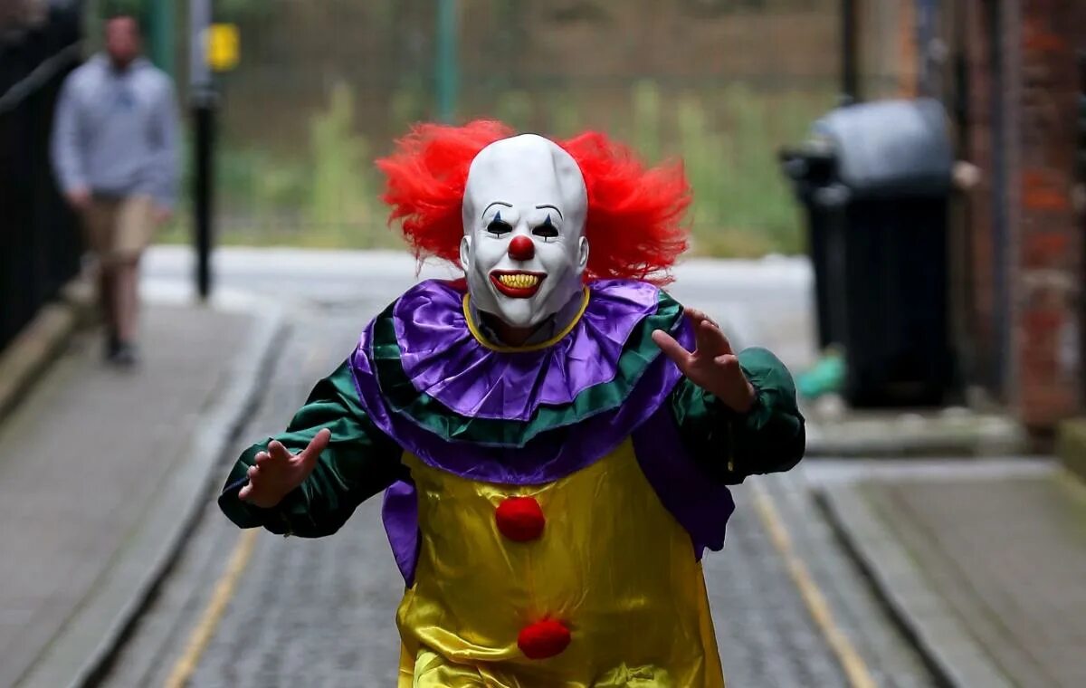 Клоун фото смешной America’s Creepy 'Killer Clown' Craze Spreads to the U.K.