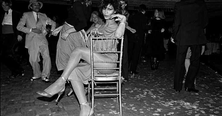 Клуб 54 нью йорк фото See New York’s Real Last Days of Disco Studio 54, Disco, Disco club