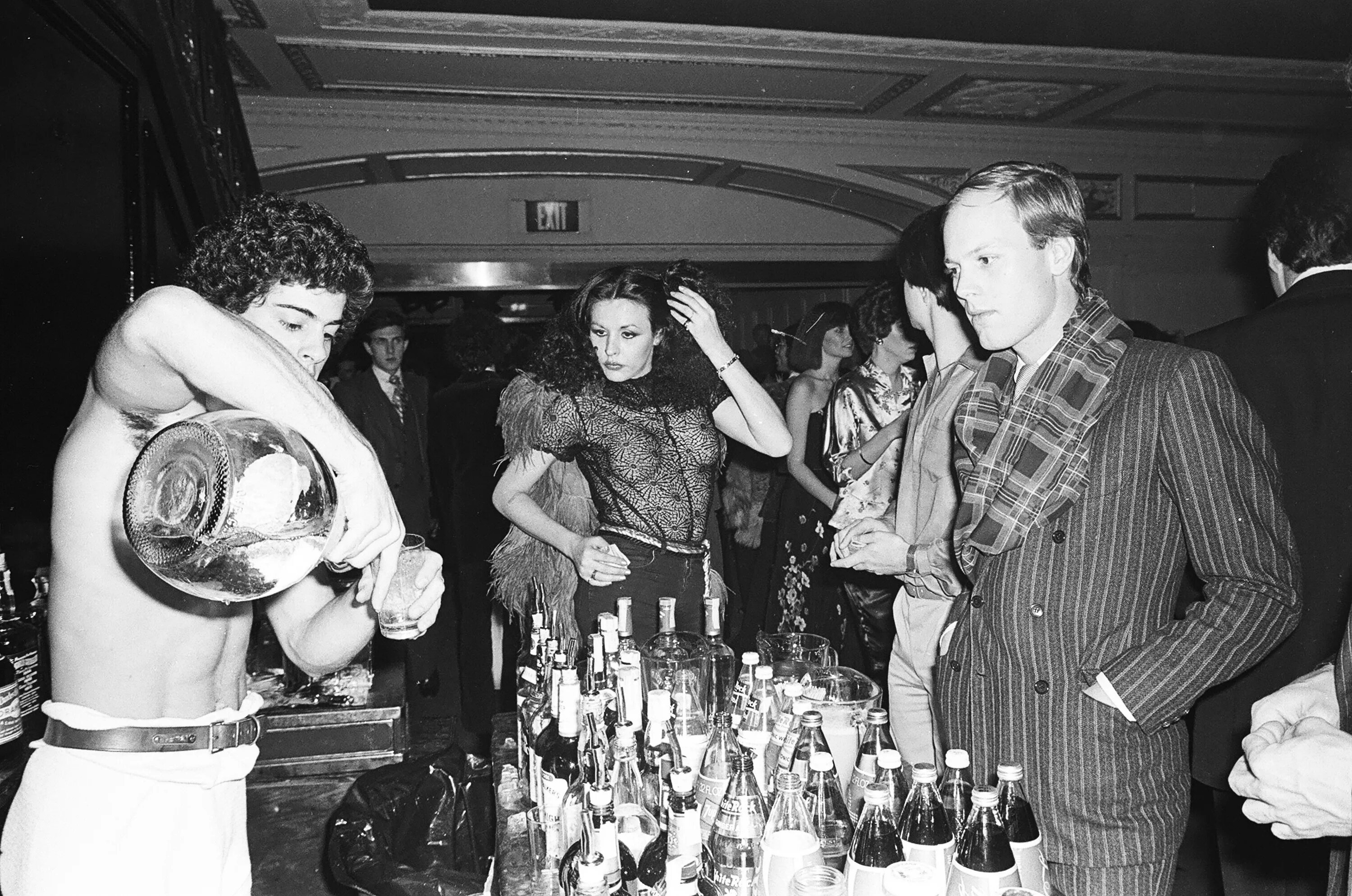 Клуб 54 нью йорк фото How Studio 54 Came Crashing Down: Inside the Final Days