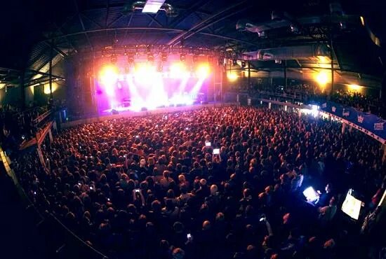 Клуб а2 фото зала Клуб А2 и Markus Schulz - Picture of Club A2, St. Petersburg - Tripadvisor