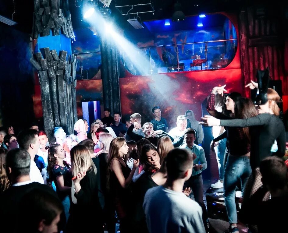 Клуб чермет саратов фото 6 million rubles for dancers of go-go and hookah: the night club is offered for 