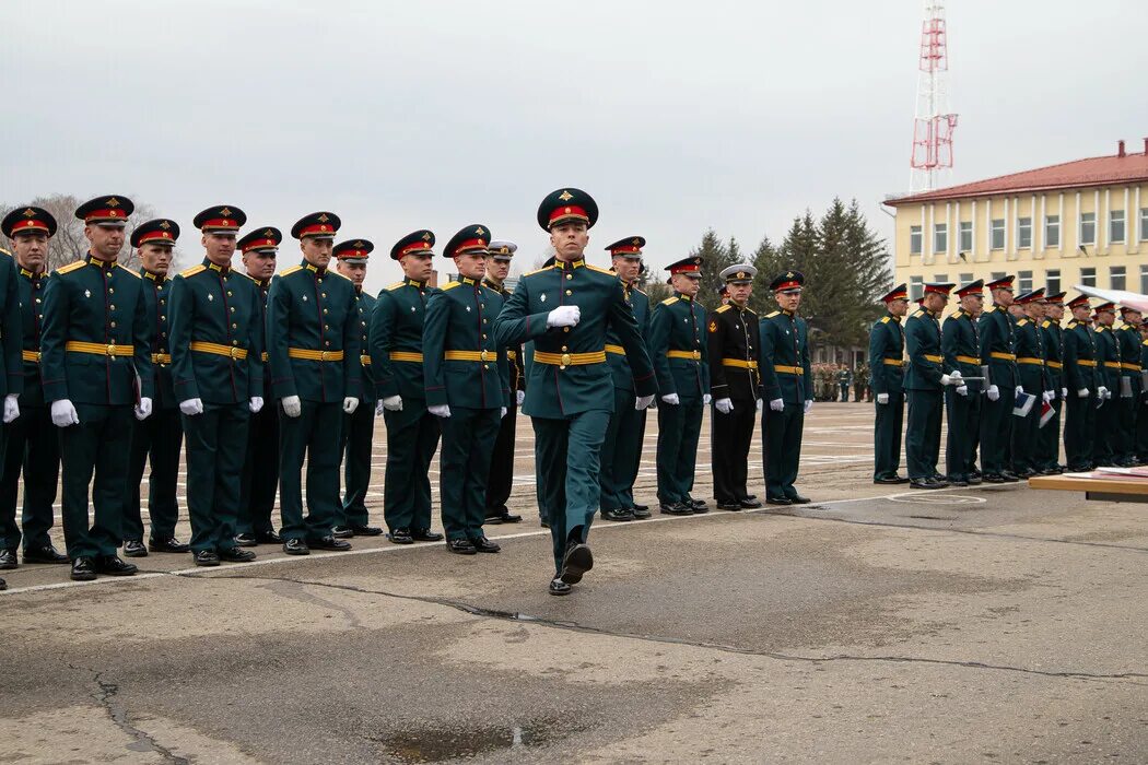 Клуб двоку фото Торжественный выпуск офицеров состоялся в ДВОКУ (фоторепортаж) ▸ Amur.Life