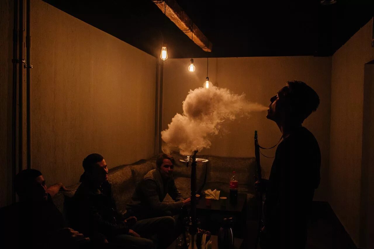 Клуб дыма фото Le'smoke, hookah bar, Пр-т Народного Ополчения, 10, Saint-Petersburg