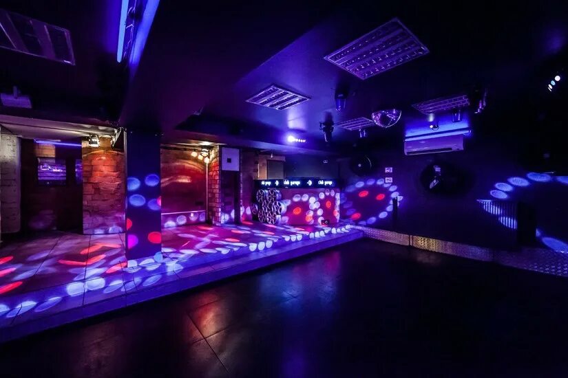 Клуб гараж фото Club Garage Bars & Clubs Katowice