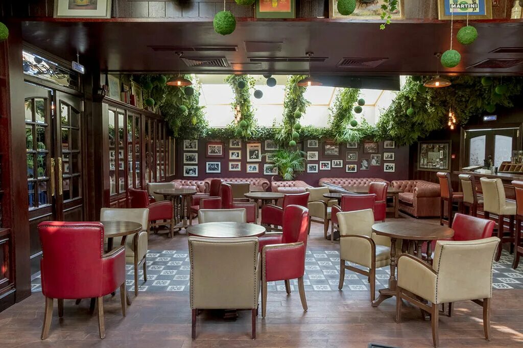 Клуб козлова мансарда фото The Left Bank Pub, bar, pub, Moscow, Maroseyka Street, 9/2с1 - Yandex Maps