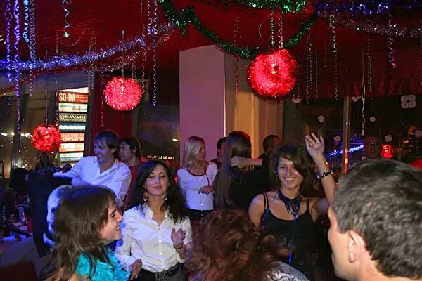 Клуб малина фото 70 - Новый год, 20-10-2006, клуб "Малина" PlayDJ.RU - нижегородский клубный порт