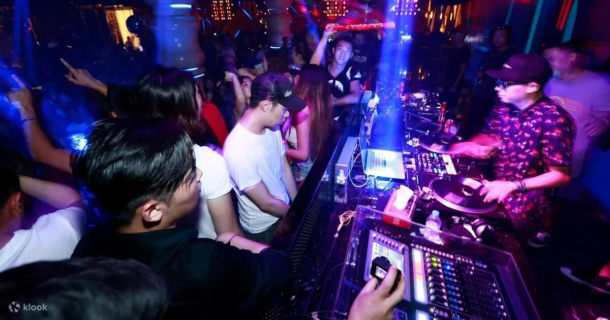 Клуб микс фото Mix Club Open Bar All You Can Drink - Klook Россия