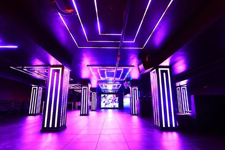 Клуб неон фото Temple Nightclub Basement Nightclub design, Night club, Club design