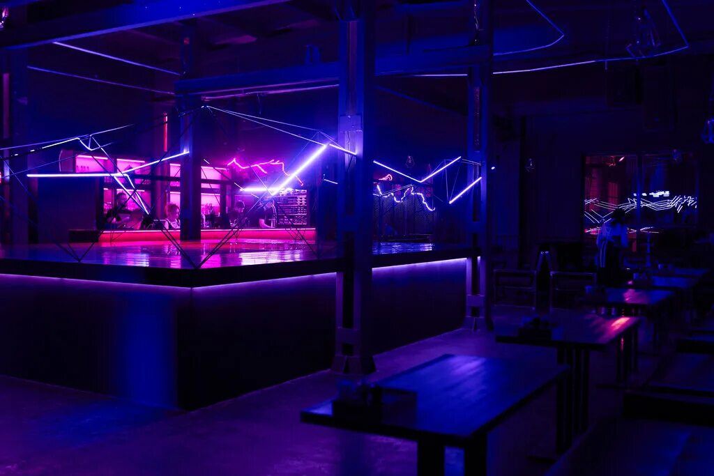 Клуб неон фото Neon Bar, банкетный зал, Бережковская наб., 20, стр. 48, Москва - Яндекс Карты