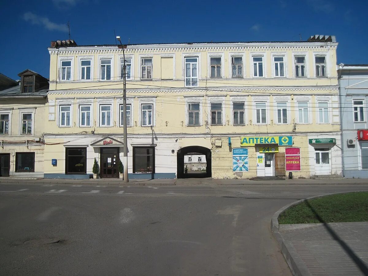Клуб правит ул раскольникова 51а фото File:Ул.Раскольникова,138 в Сарапуле.jpg - Wikimedia Commons