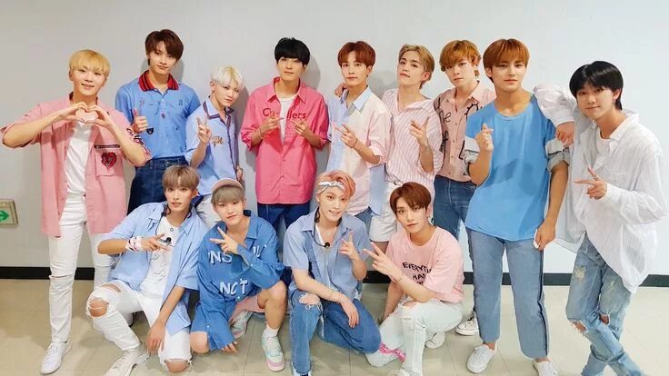 Клуб севентин фото Pin on seventeen Seventeen album, Seventeen, Seventeen kpop