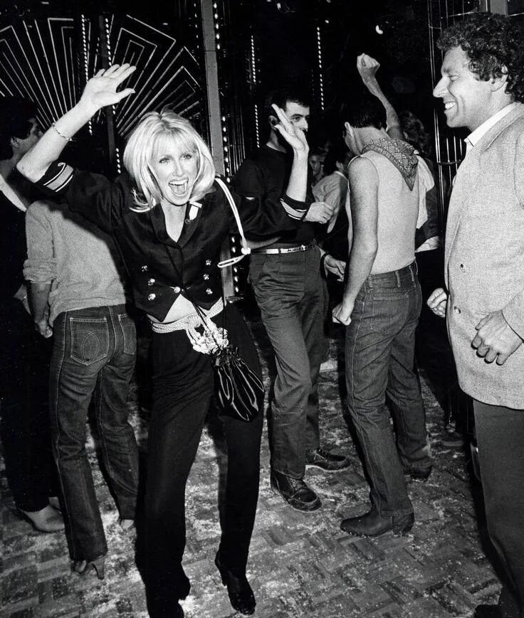 Клуб студия 54 фото Pin by Gianluca Gobbi on Disco Studio 54, Liza minnelli, Jerry hall