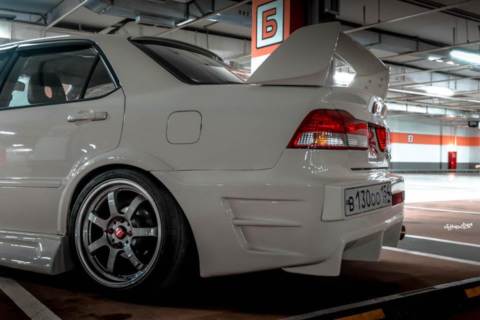 Клуб тюнинга хонда Немного ночных фотографий готовой малыхи. - Honda Accord (6G), 2 л, 1999 года фо