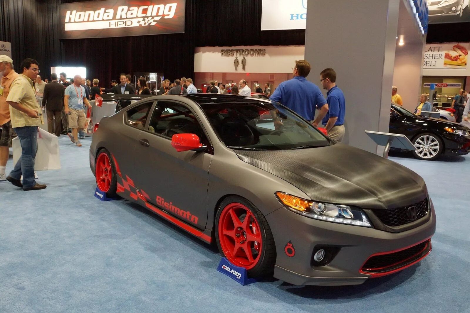 Клуб тюнинга хонда Седан и купе Honda Accord 2013 модельного года на SEMA Show - Major Auto - Новос