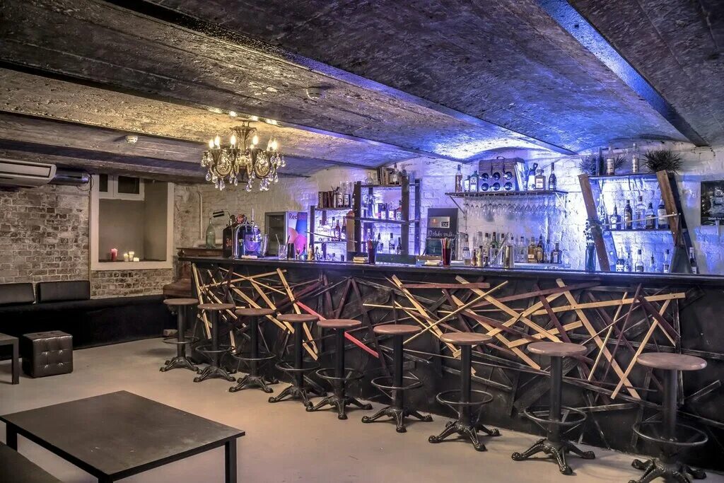 Клуб в стиле лофт Permanently closed: Dissident, nightclub, Moscow, Chistoprudniy Boulevard, 25 - 