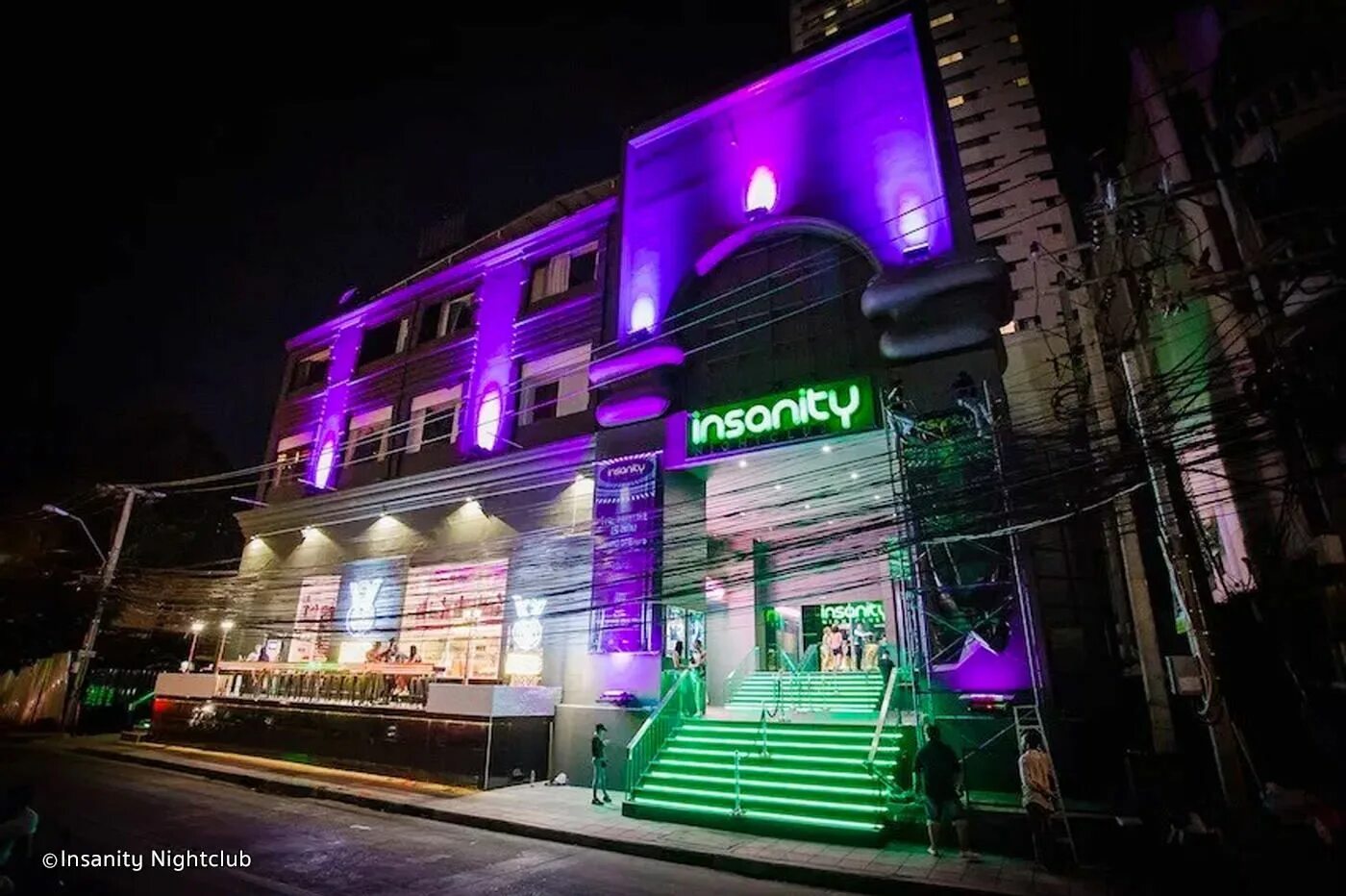 Клуб вход фото Pin by Nellyvalentine on Night Life Nightclub design, Facade architecture design