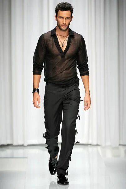 Клубный стиль одежды мужской Versace Spring/Summer 2010 Menswear Menswear, Luxury women fashion, 2010 fashion