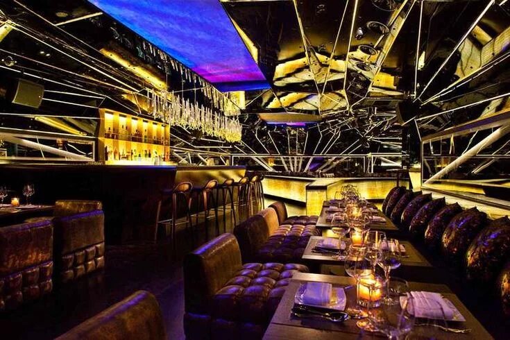 Клубы интерьер фото Bar design restaurant, Bar design awards, Futuristic restaurant