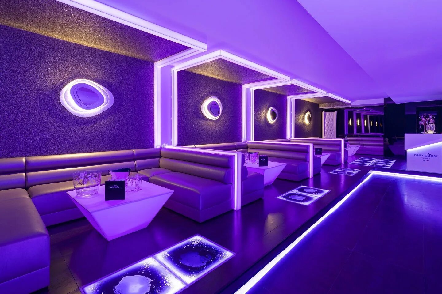 Клубы интерьер фото Pin on La zona Nightclub design, Bar lounge design, Bar interior design