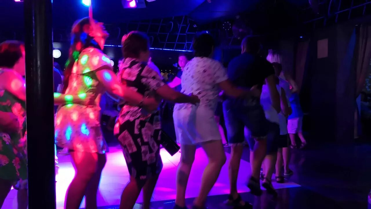 Клубы лазаревское фото Лазаревское 2018 бар Текила конкурс Ростов против Волгограда - YouTube