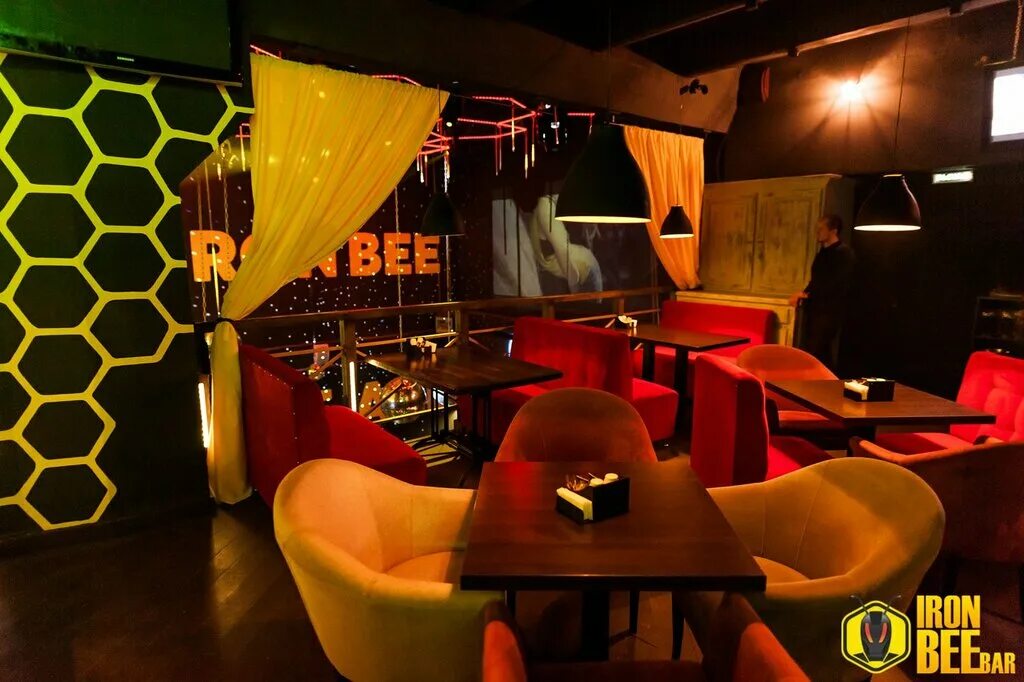 Клубы рязани фото Panorama: Iron Bee Bar, nightclub, Russia, Ryazan, Vvedenskaya ulitsa, 110 - Yan