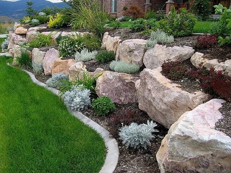 Клумба на склоне фото 40+ Cool Front Yard Rock Garden Ideas Landscaping with boulders, Landscaping ret